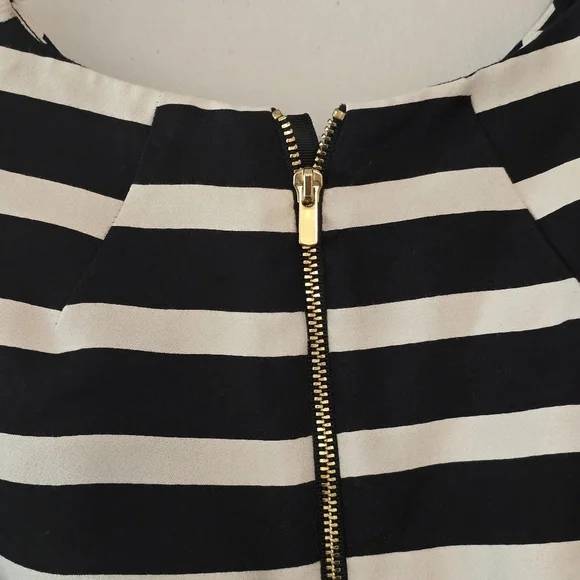 H&M stripes short sleeves mini dress color black and white - Picture 6 of 7
